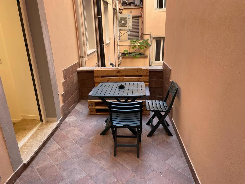 Casa Vacanze Ginevra 1 Triëst Buitenkant foto