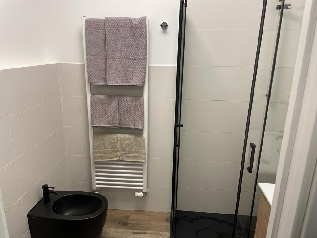 Casa Vacanze Ginevra 1 Triëst Buitenkant foto