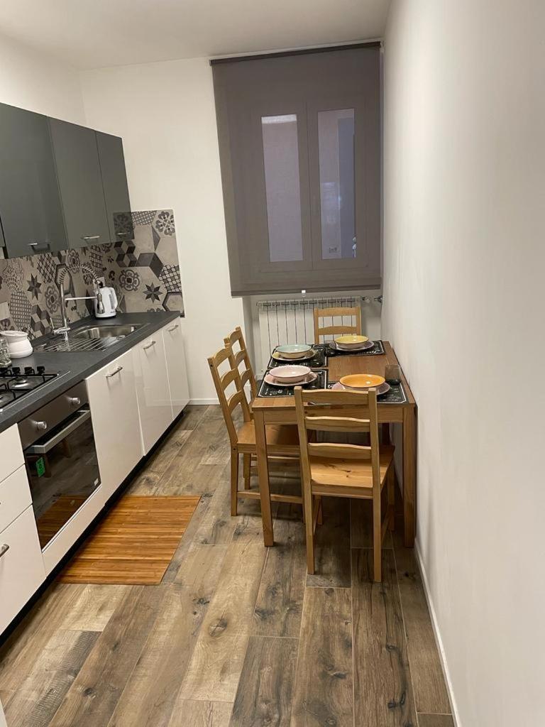 Casa Vacanze Ginevra 1 Triëst Buitenkant foto